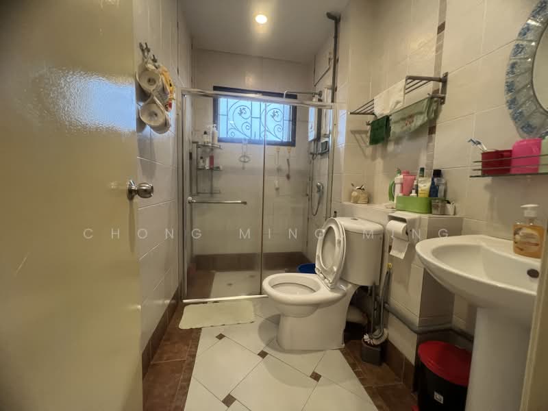 2-storey Terraced House for Sale in S2 Heights (Seremban 2) - Chong Ming Ming - Bathroom - PropertyGuru.com.my