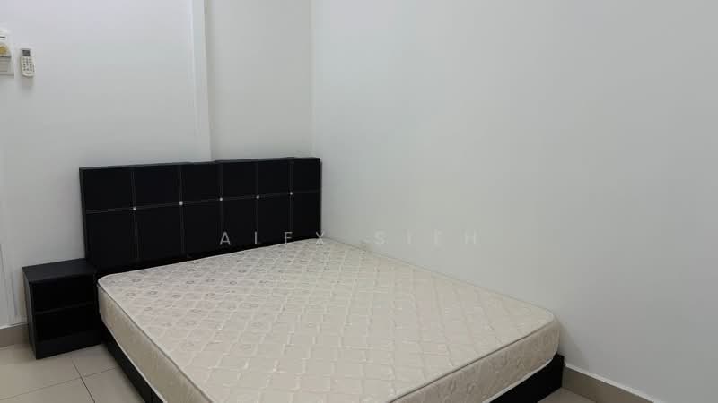 Service Residence for Sale at D'Ambience Residences (Pangsapuri Ikatan Flora) - Alex Sieh - Bedroom - PropertyGuru.com.my