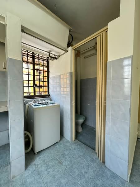 Flat for Sale at Kenari - Alanis Lee - Bathroom - PropertyGuru.com.my