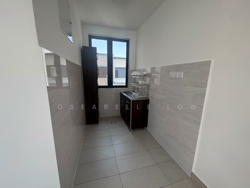 Townhouse for Rent in Semenyih (Selangor) - Roseabelle Low - Kitchen - PropertyGuru.com.my