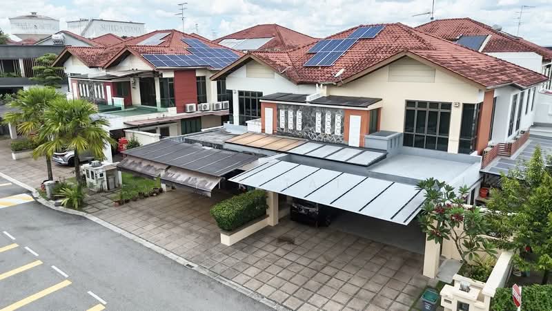 Semi-Detached House for Sale in Taman Sutera Utama (Skudai) - Yik Tat - Exterior - PropertyGuru.com.my