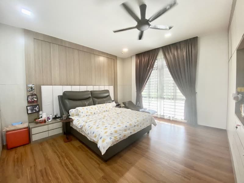 Semi-Detached House for Sale in Taman Sutera Utama (Skudai) - Yik Tat - PropertyGuru.com.my