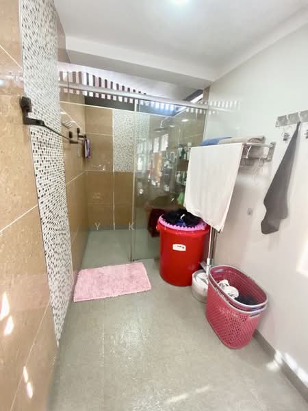 Semi-Detached House for Sale in Taman Sutera Utama (Skudai) - Yik Tat - PropertyGuru.com.my