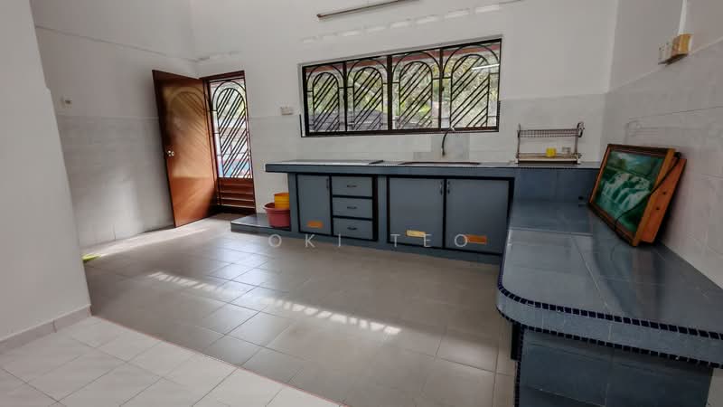 1-storey Terraced House for Rent in Batu Pahat (Johor) - Hoki Teo - Kitchen - PropertyGuru.com.my
