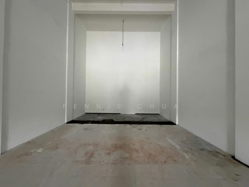 Shop for Rent in Johor Bahru (Johor) - Fennie Chua - Interior - PropertyGuru.com.my