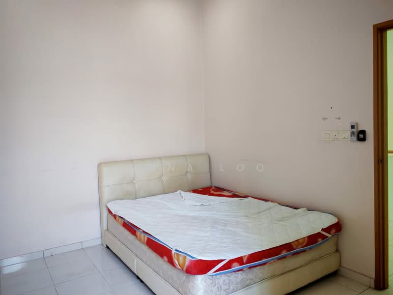 2-storey Terraced House for Rent in Johor Bahru (Johor) - Fiona Loo - Bedroom - PropertyGuru.com.my