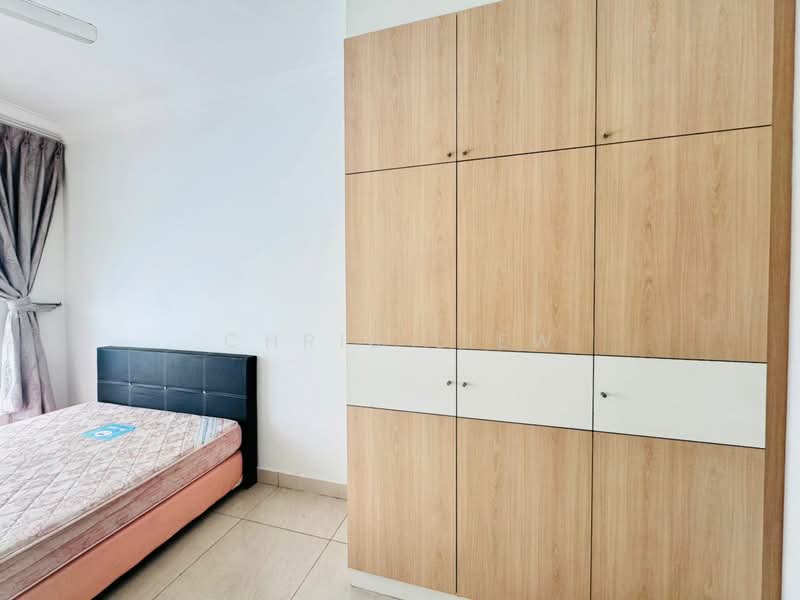Service Residence for Sale at Pangsapuri Tanah Emas (Golden Sands) - Chris Liew - Bedroom - PropertyGuru.com.my
