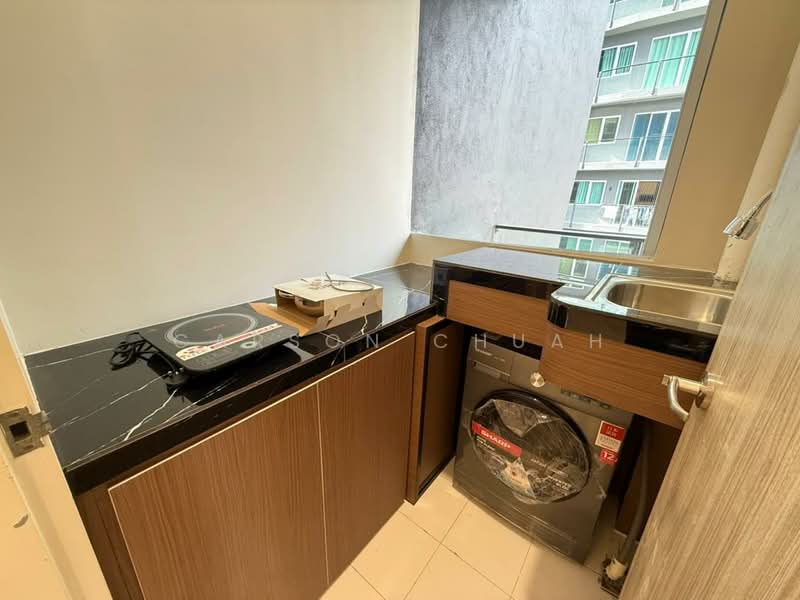 Kondominium untuk Disewa di QuayWest Residence - Carson Chuah - Balcony - PropertyGuru.com.my