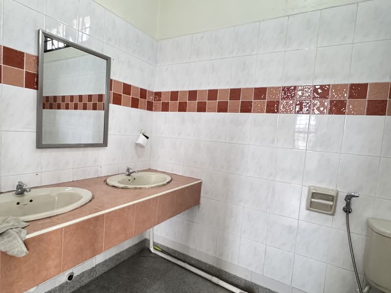 2-storey Terraced House for Rent in Taman Desa Tebrau (Tebrau) - Wyndz Tan - Bathroom - PropertyGuru.com.my