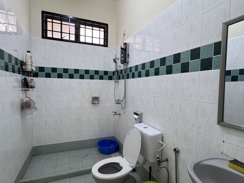 2-storey Terraced House for Rent in Taman Desa Tebrau (Tebrau) - Wyndz Tan - Bathroom - PropertyGuru.com.my