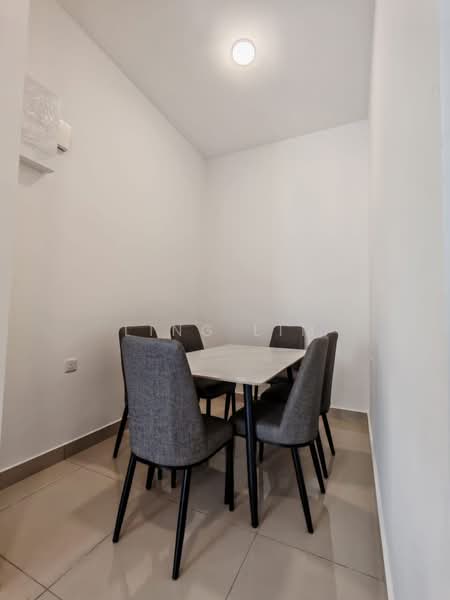 Meldrum Heights (Residensi Meldrum) untuk Untuk Disewa - RM 3,300 /bulan, Mac 2026 - Dining Room - PropertyGuru.com.my