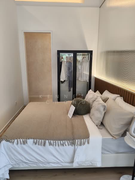 Service Residence for Sale at Arra Residences - Kenneth Chong - Bedroom - PropertyGuru.com.my