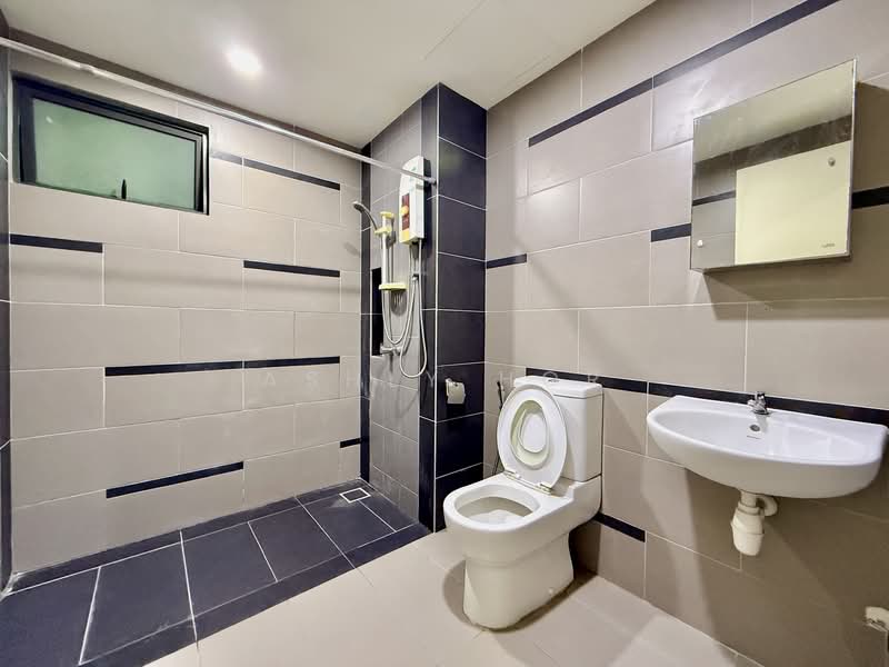 Condominium for Rent at The Z Residence - Ashly Hor - Bathroom - PropertyGuru.com.my