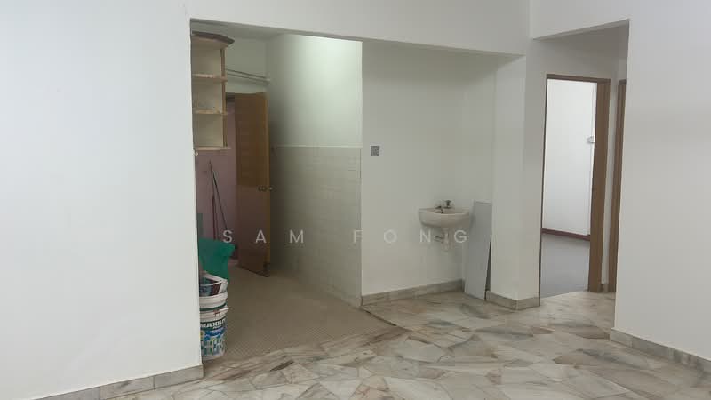 Flat for Rent at Taman Serdang Raya Seksyen 3 Flat - Sam Fong - Interior - PropertyGuru.com.my