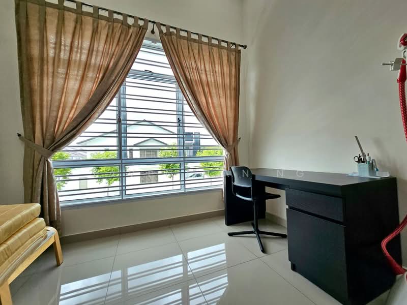 2-storey Terraced House for Sale in Taman Impian Emas (Skudai) - Javenthan Ng - Study - PropertyGuru.com.my