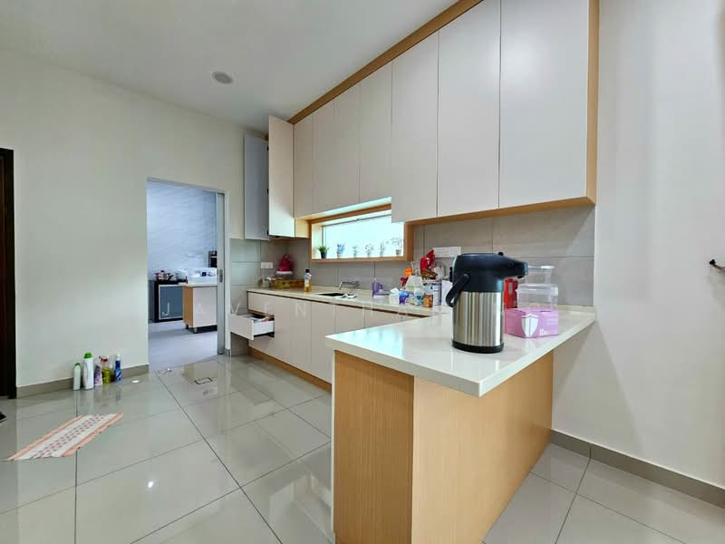 2-storey Terraced House for Sale in Taman Impian Emas (Skudai) - Javenthan Ng - Kitchen - PropertyGuru.com.my