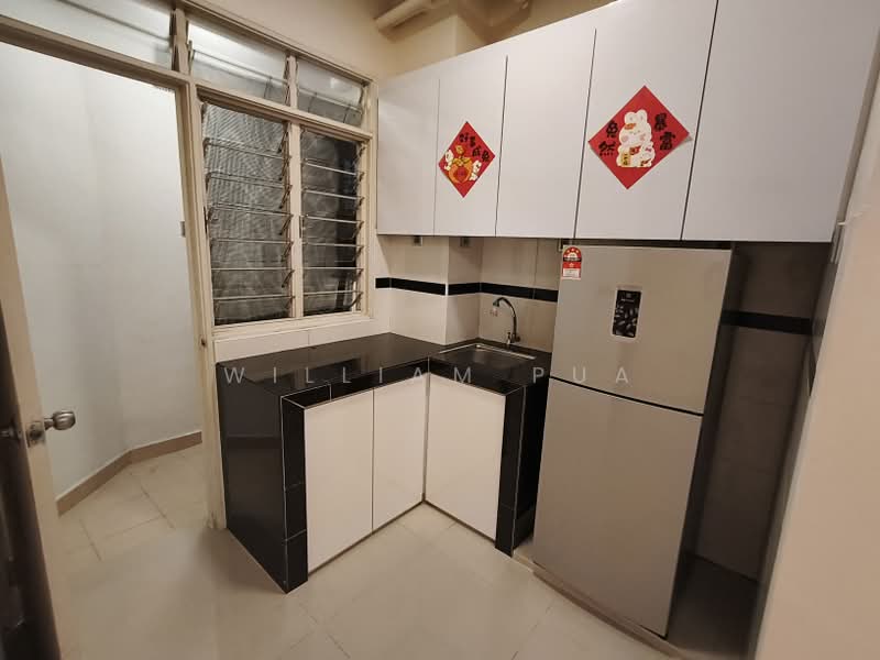 Service Residence for Sale at Main Place Residence - William Pua - Kitchen - PropertyGuru.com.my