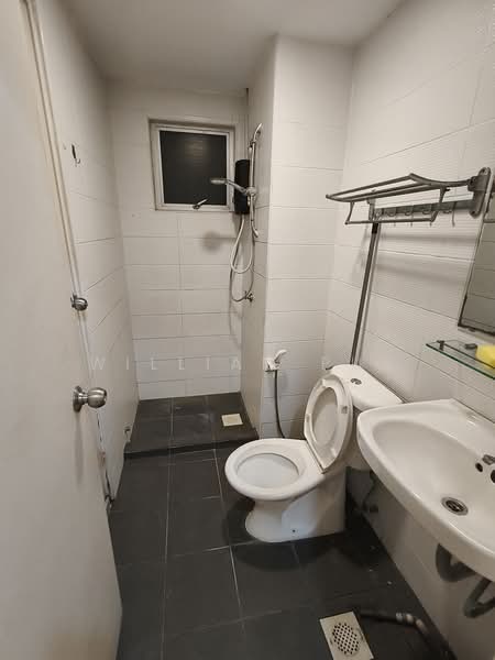 Service Residence for Sale at Main Place Residence - William Pua - Bathroom - PropertyGuru.com.my