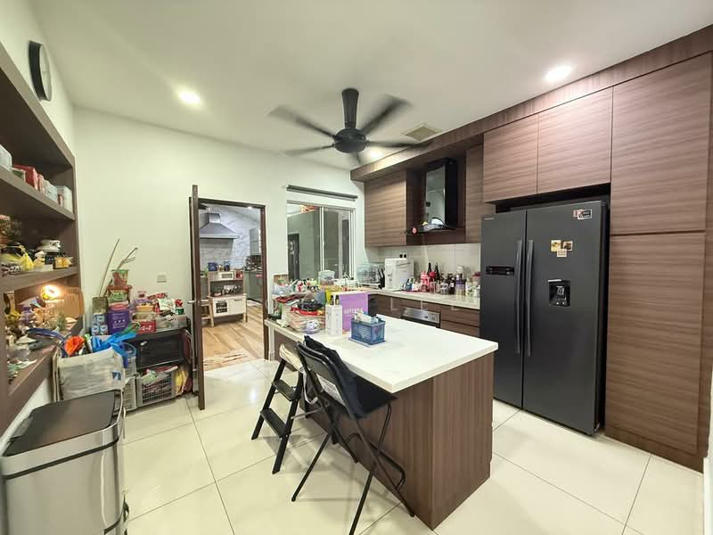 Semi-Detached House for Sale in Johor Bahru (Johor) - Zoey Lee - Kitchen - PropertyGuru.com.my