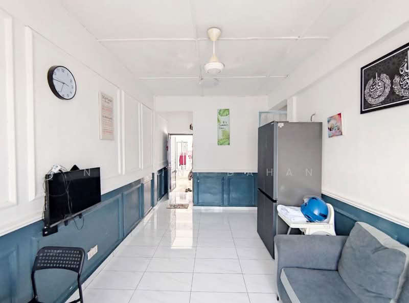 Apartment for Sale at Pangsapuri Megah Villa - Noraini Dahan - Living Room - PropertyGuru.com.my