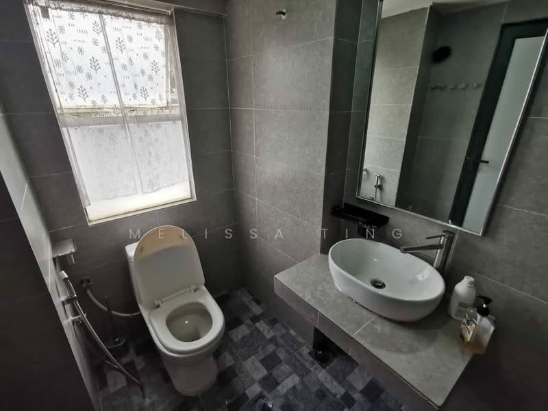 Condominium for Sale at Seri Hijauan - Melissa Ting - Bathroom - PropertyGuru.com.my