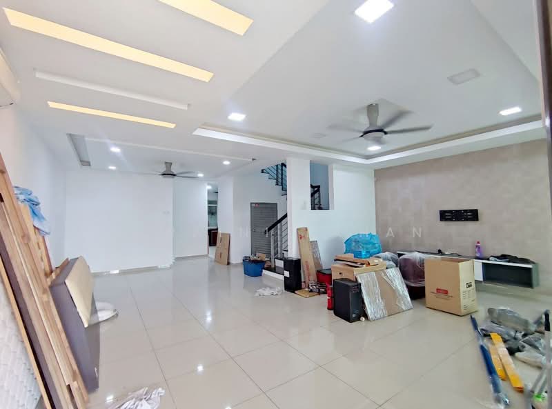 2-storey Terraced House for Sale in Kajang (Selangor) - Noraini Dahan - Living Room - PropertyGuru.com.my