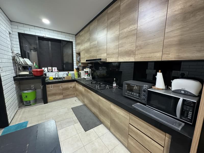 Nerida @ Denai Alam untuk Untuk Dijual - RM 780,000, Mac 2026 - Kitchen - PropertyGuru.com.my