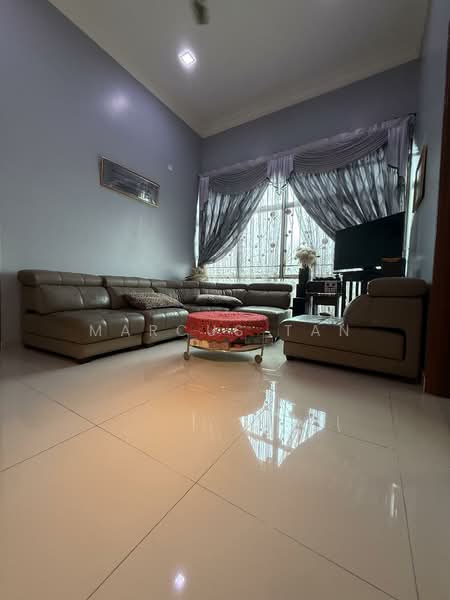 2-storey Terraced House for Sale in Taman Mount Austin (Tebrau) - Marcus Tan - Living Room - PropertyGuru.com.my