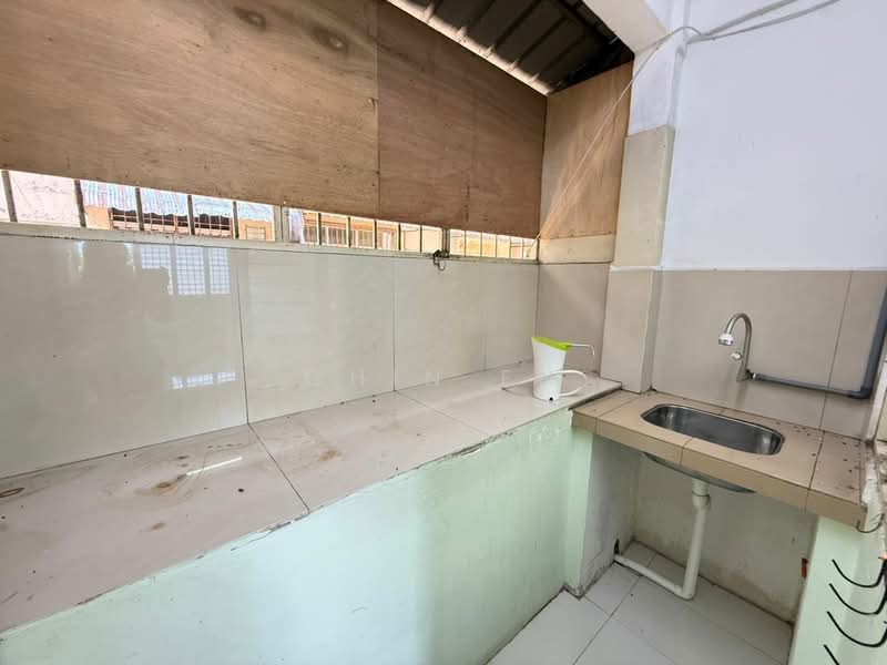 Taman Anika untuk Untuk Dijual - RM 98,000, Apr 2026 - Kitchen - PropertyGuru.com.my