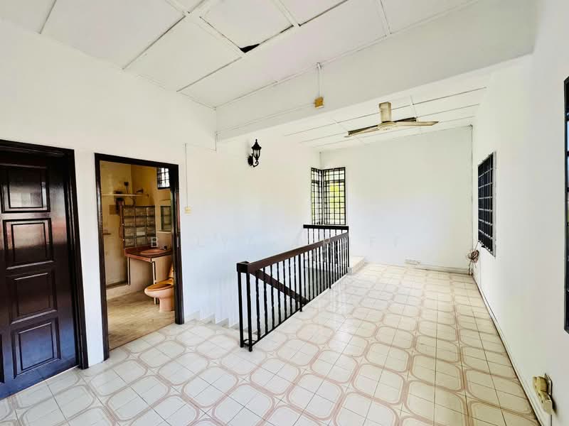 Bungalow for Sale in SS3 (Petaling Jaya) - BILYA ARIFF - Bathroom - PropertyGuru.com.my