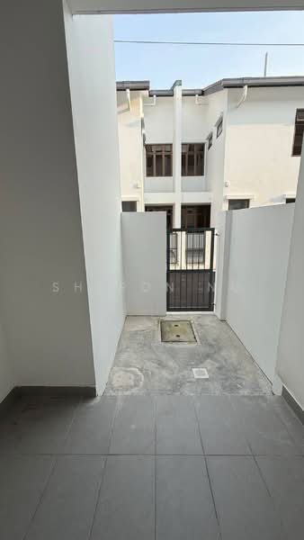 Rumah Teres 2-Tingkat untuk Dijual di Taman Mutiara Rini (Skudai) - Sharon Ng - Exterior - PropertyGuru.com.my