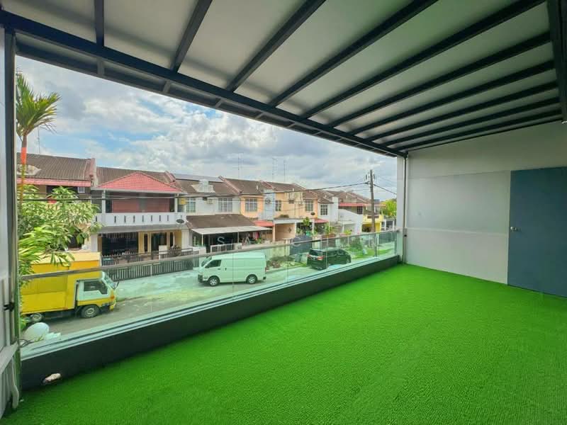 Taman Puteri Wangsa Tamans Puteris Wangsas untuk Untuk Dijual - RM 648,000, Mac 2026 - Balcony - PropertyGuru.com.my