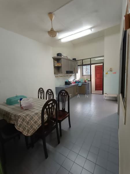 Permas Jaya untuk Untuk Dijual - RM 550,000, Mac 2026 - Kitchen - PropertyGuru.com.my