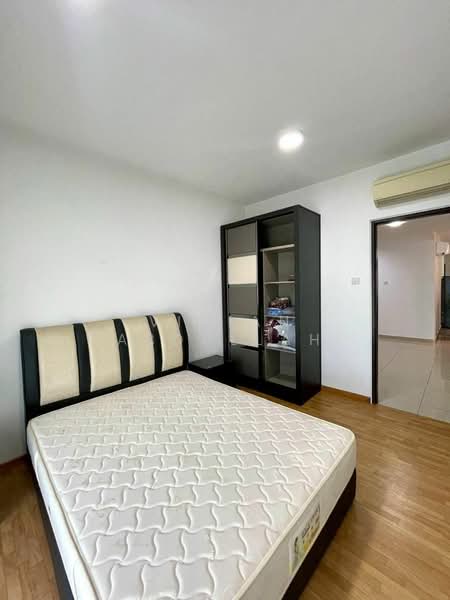 Apartment for Rent at Molek Pine 3 - Vivian Abdullah - Bedroom - PropertyGuru.com.my