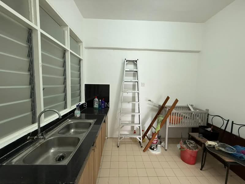 Kondominium untuk Dijual di Bukit Awana Condominium - Ben Hew - Kitchen - PropertyGuru.com.my