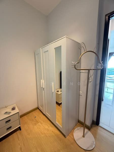 Condominium for Rent at Royal Strand @ Country Garden Danga Bay - Vinz Ang - Interior - PropertyGuru.com.my