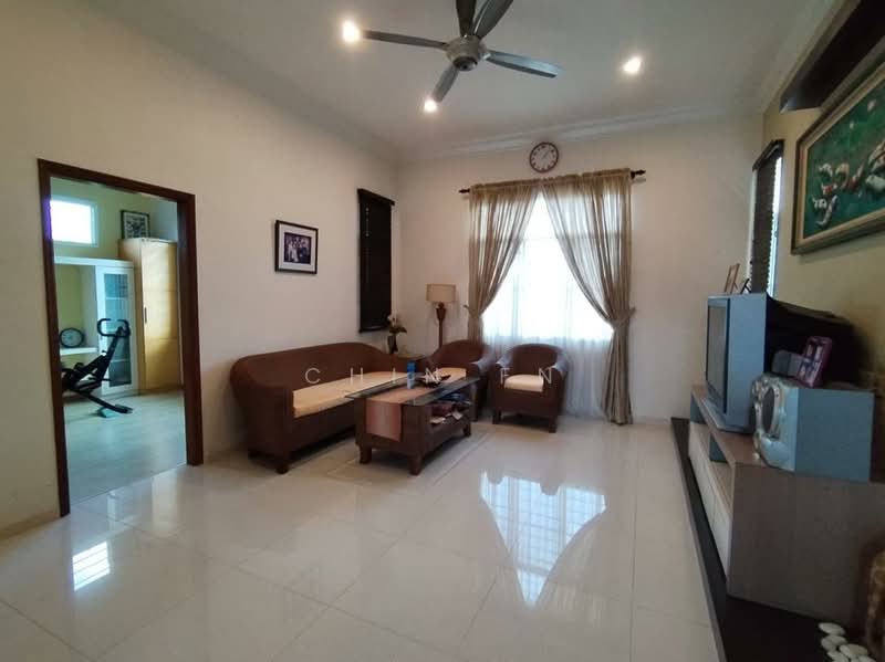 Bungalow for Sale in Ayer Keroh (Melaka) - CHIN FN - Living Room - PropertyGuru.com.my