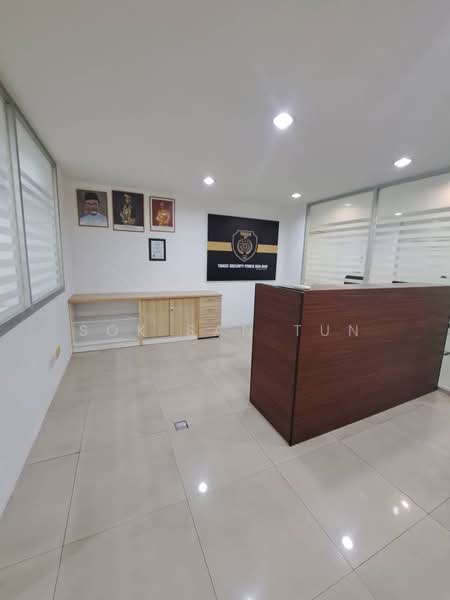 Shop / Office for Rent in Bandar Puteri Puchong (Puchong) - Sok San Tun - Interior - PropertyGuru.com.my