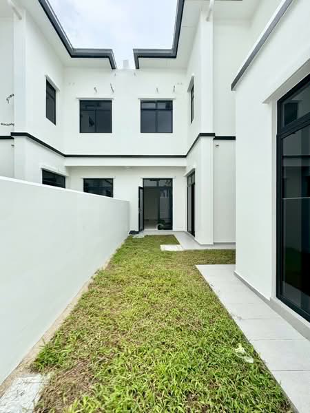 Cluster House for Sale in Eco Botanic 2 (Iskandar Puteri (Nusajaya)) - Kun Chai - Exterior - PropertyGuru.com.my