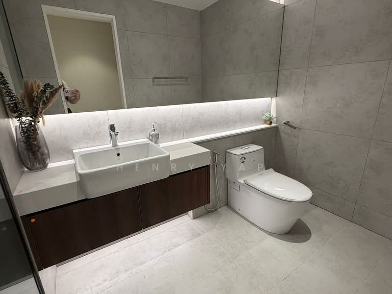 Service Residence for Sale at Golden Crown Residence - Henry Yap - Bathroom - PropertyGuru.com.my