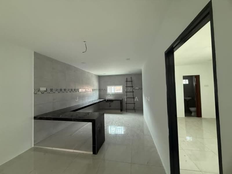 1-storey Terraced House for Sale in Taman Rishah (Ipoh) - Jeff Tan - Kitchen - PropertyGuru.com.my
