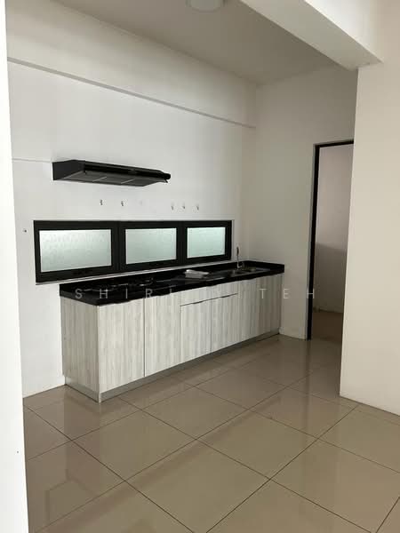 Condominium for Sale at Mahkota Impian - Shirley Teh - Kitchen - PropertyGuru.com.my