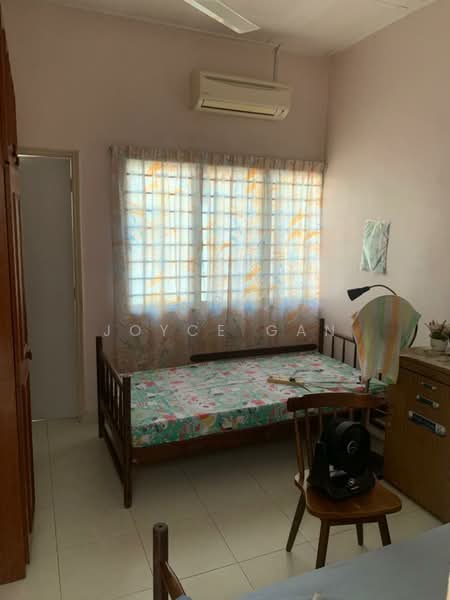 2-storey Terraced House for Sale in Taman Sri Putri (Skudai) - Joyce Gan - Bedroom - PropertyGuru.com.my
