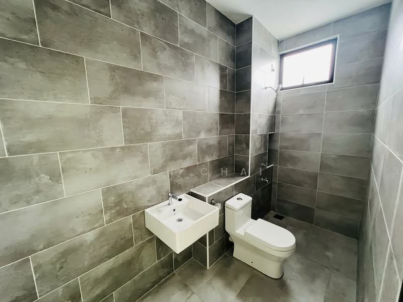 Cluster House for Rent in Iskandar Puteri (Nusajaya) (Johor) - Kun Chai - Bathroom - PropertyGuru.com.my