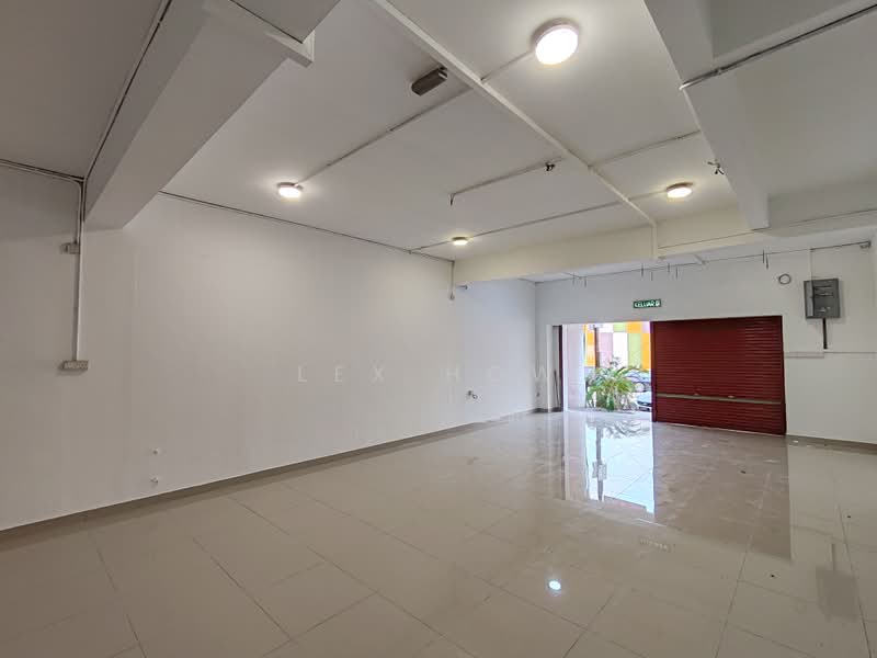 Shop for Rent in Bandar Puteri Puchong (Puchong) - Lex How - Entrance - PropertyGuru.com.my