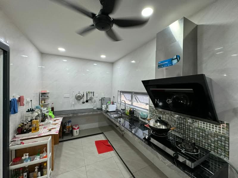 2-storey Terraced House for Sale in Taman Scientex Rawang (Rawang) - Jessie Wong - Kitchen - PropertyGuru.com.my