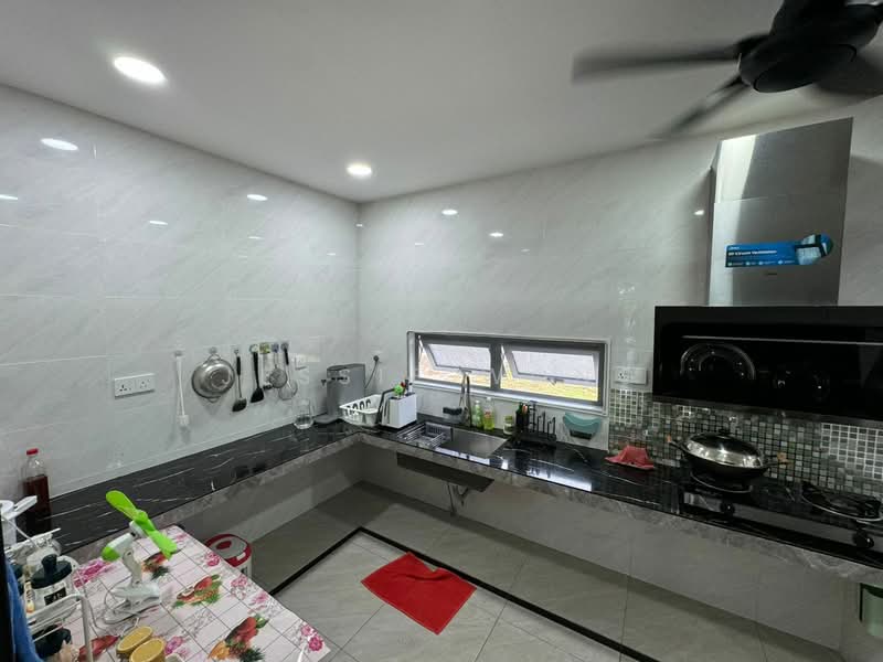 2-storey Terraced House for Sale in Taman Scientex Rawang (Rawang) - Jessie Wong - Kitchen - PropertyGuru.com.my