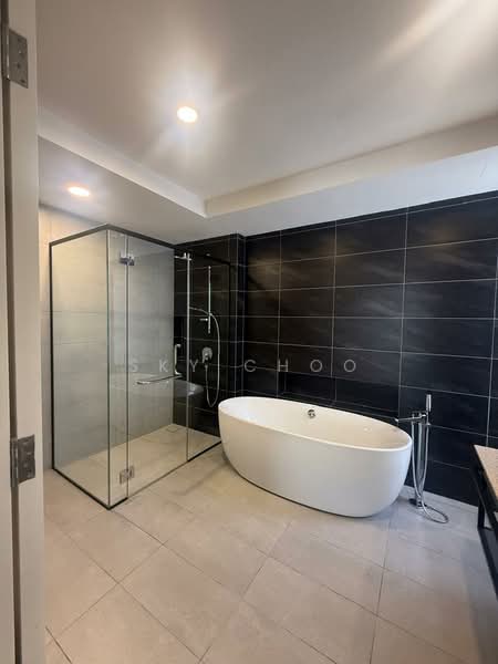 Allevia untuk Untuk Disewa - RM 12,000 /bulan, Mac 2026 - Bathroom - PropertyGuru.com.my
