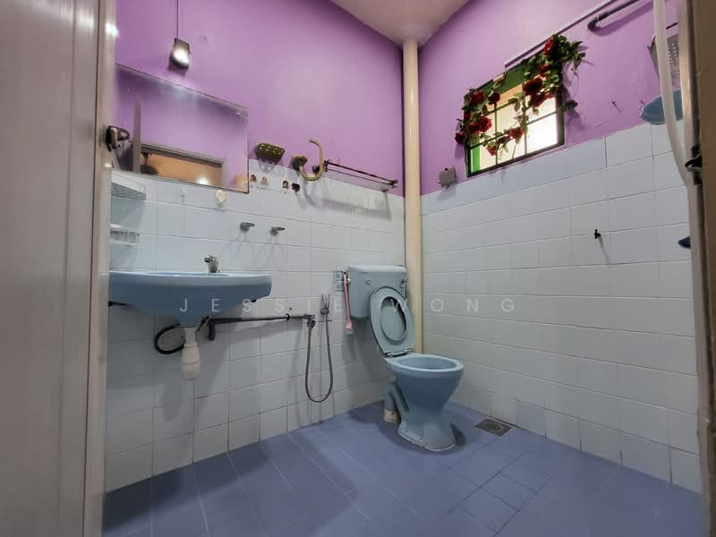 Taman Bukit Rawang Jaya untuk Untuk Dijual - RM 520,000, Mac 2026 - Bathroom - PropertyGuru.com.my