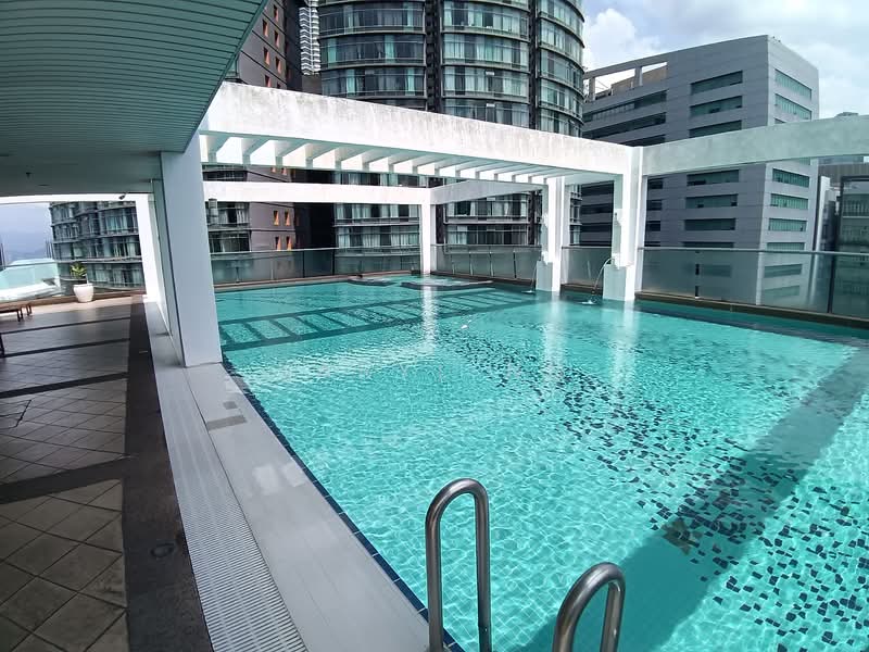 Parkview Service Apartment untuk Untuk Dijual - RM 500,000, Mac 2026 - Pool - PropertyGuru.com.my